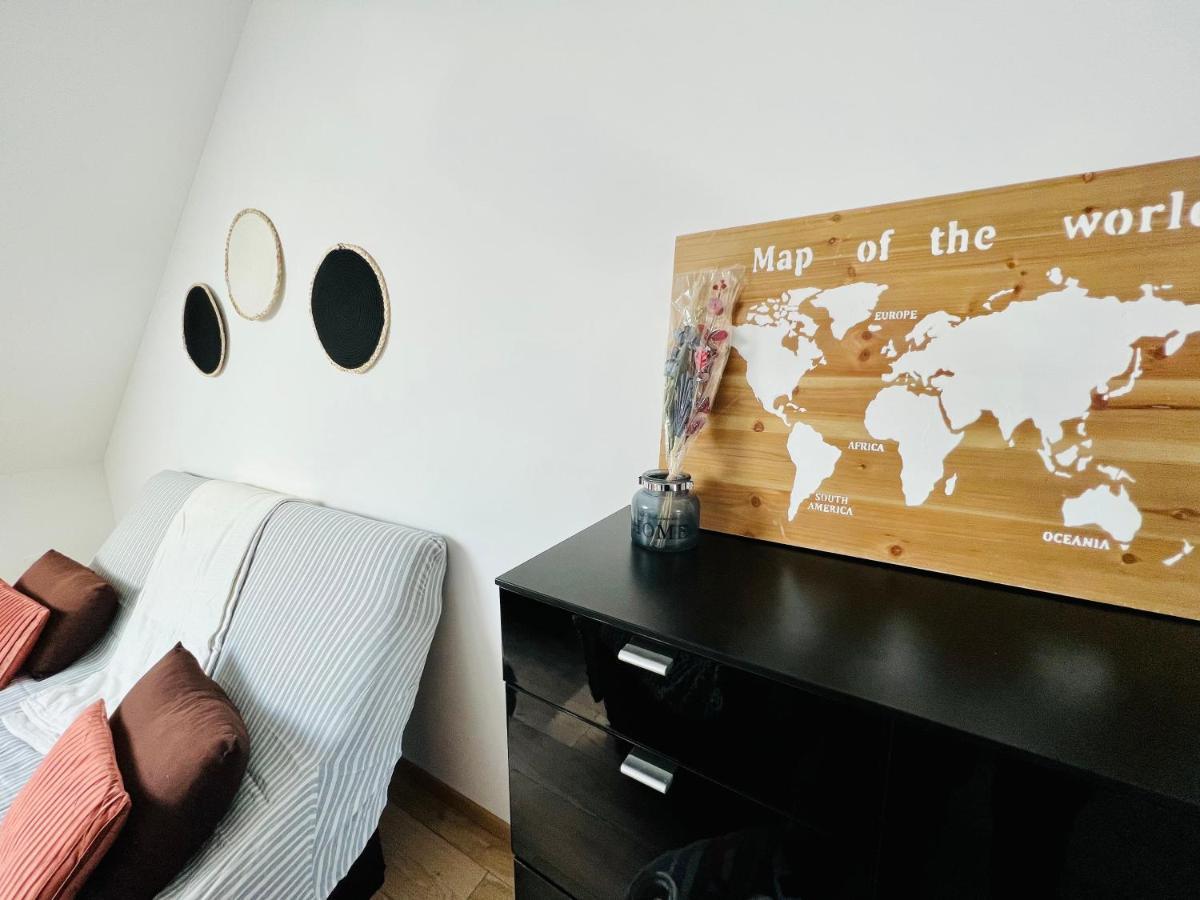 La Fensch Wifi Un-Sejour-A-Part Lägenhet Florange Exteriör bild