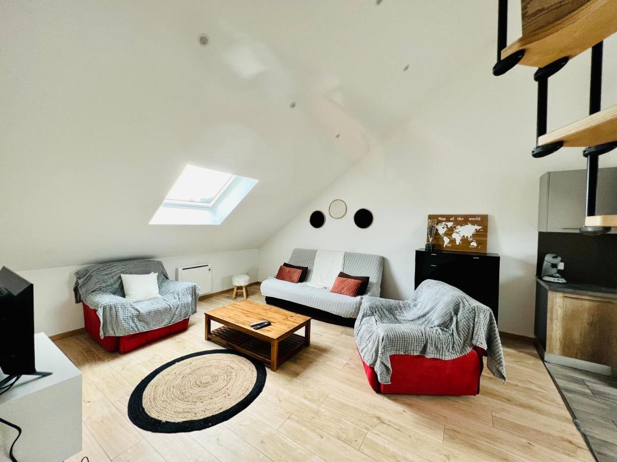 La Fensch Wifi Un-Sejour-A-Part Lägenhet Florange Exteriör bild